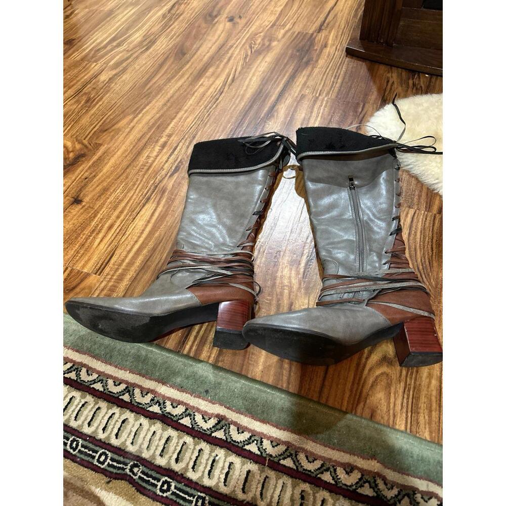 Goth Emu Lace Up Two Toned Riding Boots